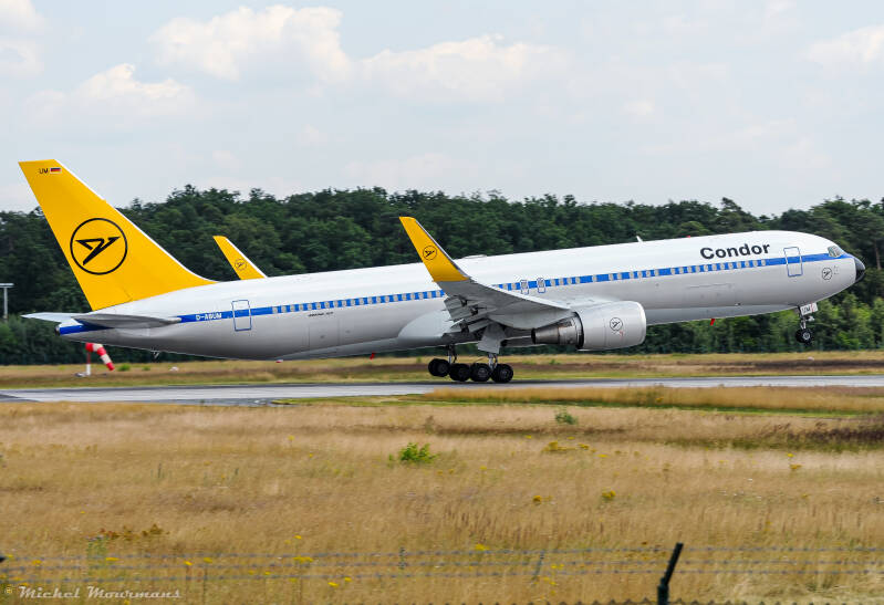D-ABUM -- Boeing 767-300ER -- Condor