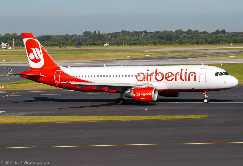 D-ALTC -- Airbus A320 -- Air Berlin