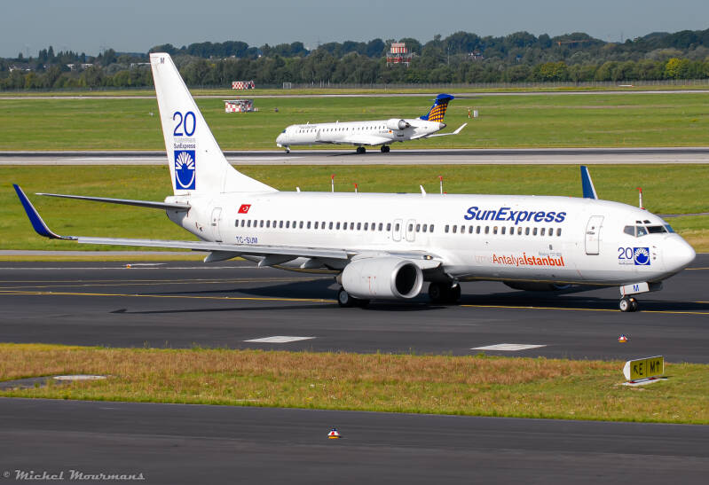 TC-SUM -- Boeing 737-800 -- SunExpress