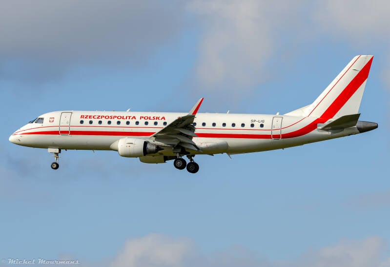 SP-LIG -- Embraer 175 -- Polish government