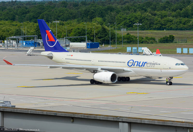 TC-OCM -- Airbus A330-200 -- Onur Air