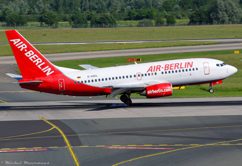 D-AGEL -- Boeing 737-700 -- Air Berlin