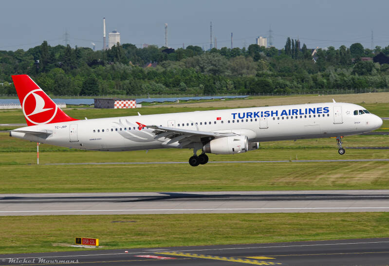 TC-JRP -- Airbus A321 -- Turkish Airlines