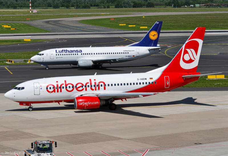 D-ABBW -- Boeing 737-700 -- Air Berlin