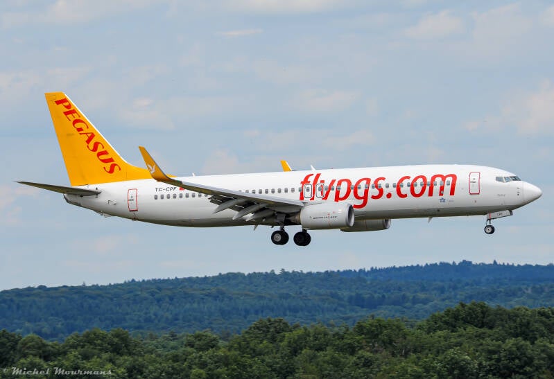 TC-CPF -- Boeing 737-800 -- Pegasus Airlines
