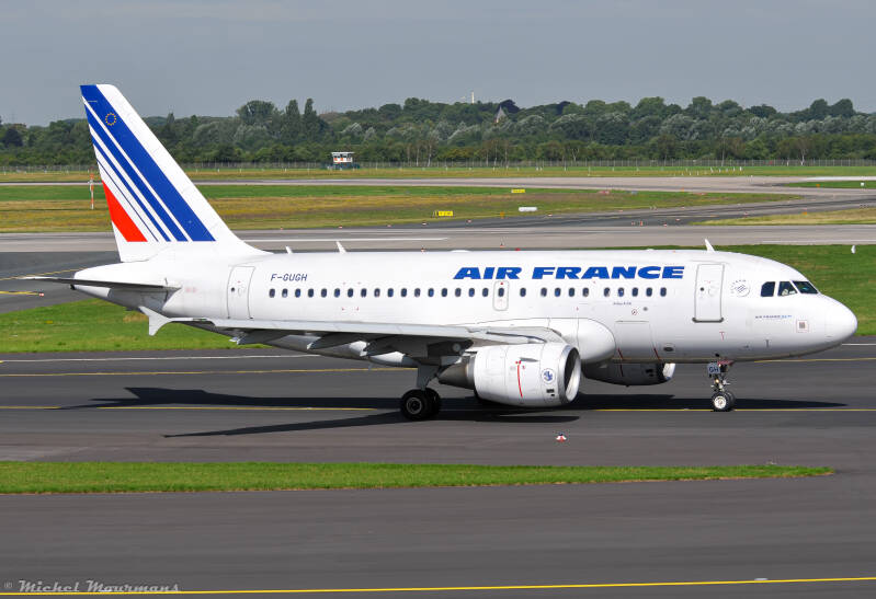 F-GUGH -- Airbus A318 -- Air France