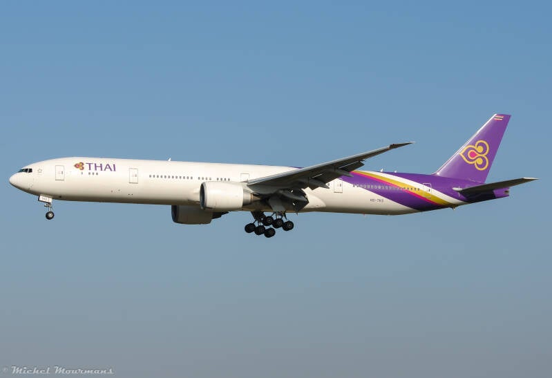 HS-TKS -- Boeing 777-300ER -- Thai Airways International
