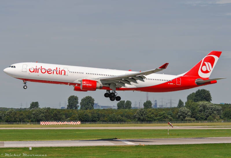 D-AERK -- Airbus A330-300 -- Air Berlin