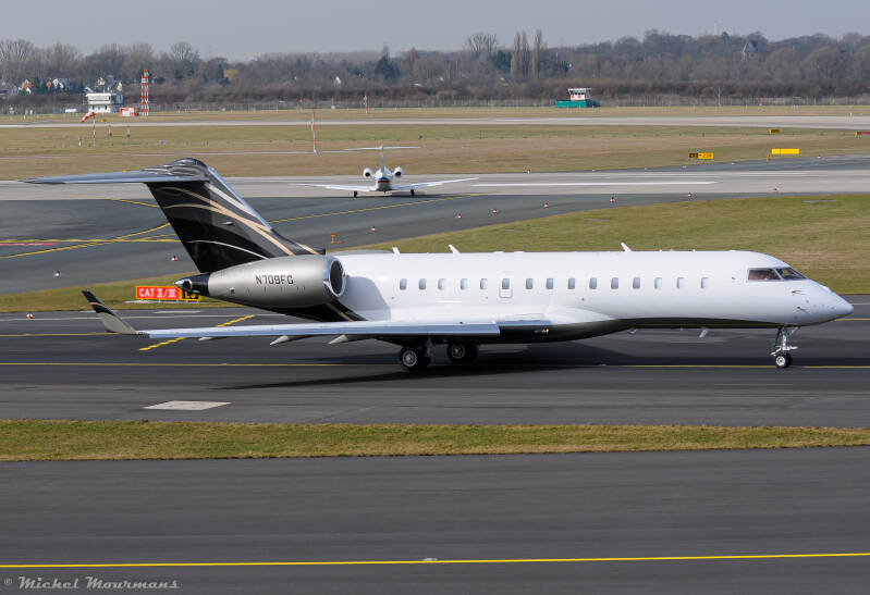 N709FG -- Bombadier Global Express XRS