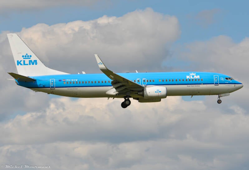 PH-BXW -- Boeing 737-800 -- KLM