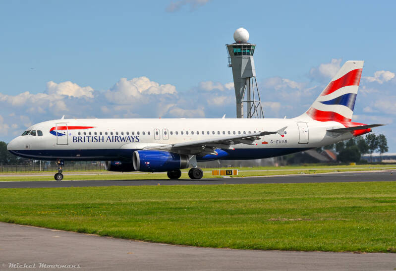 G-EUYB -- Airbus A320 -- British Airways