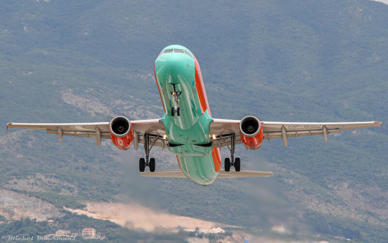 UR-WRH -- Airbus A321 -- Windrose Air