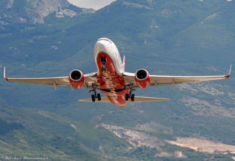 D-AHXF -- Boeing 737-700 -- Air Berlin