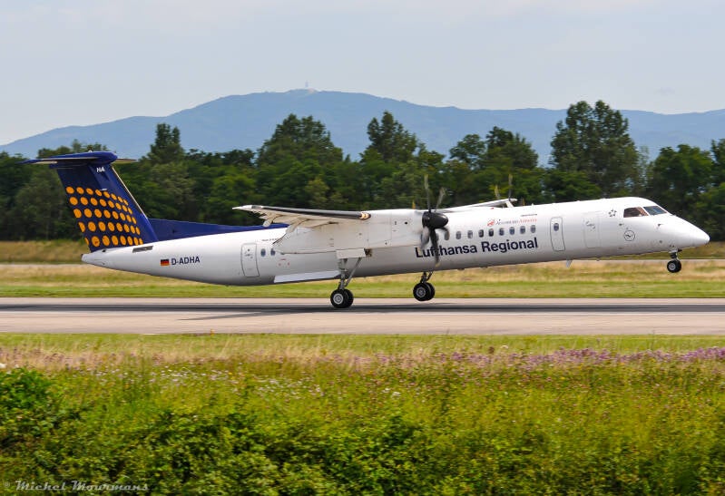 D-ADHA -- Bombardier Dash 8-Q400 -- Ausgburg Airways (Lufthansa)