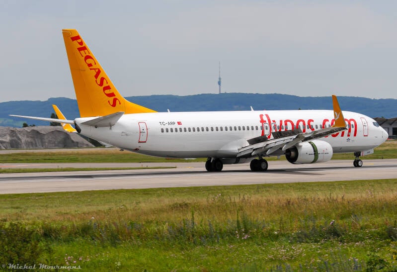 TC-ARP -- Boeing 737-800 -- Pegasus Airlines