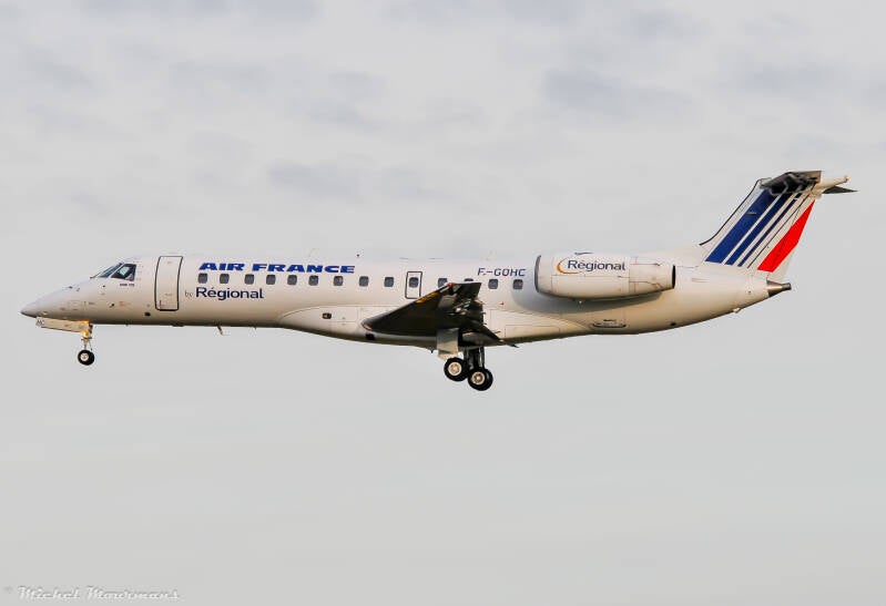 F-GOHC -- Embraer ERJ-135 -- Régional (Air France)