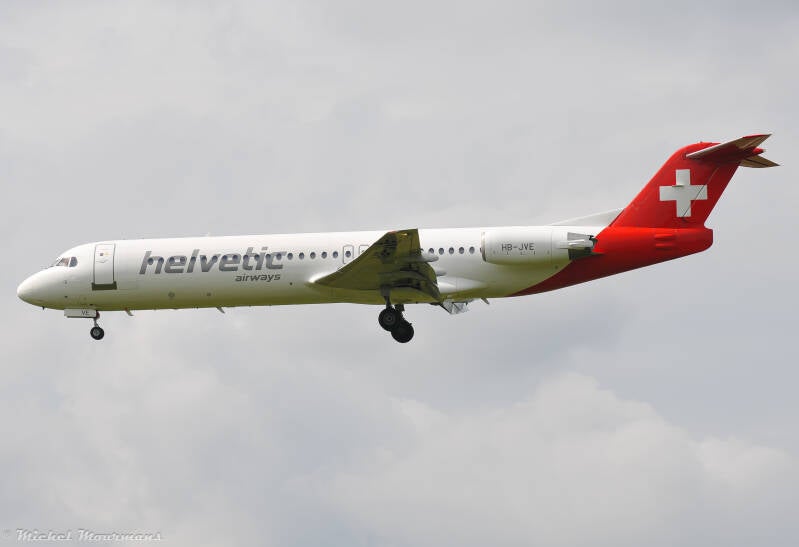 HB-JVE -- Fokker 100 -- Helvetic Airways