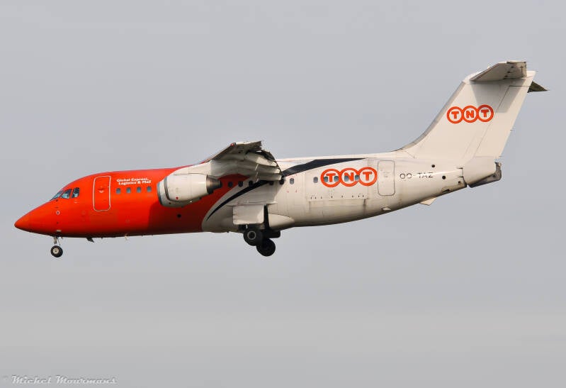 OO-TAZ -- British Aerospace 146-200(QC) -- TNT Airways