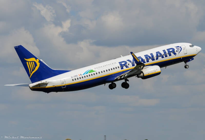 EI-EMO -- Boeing 737-800 -- Ryanair