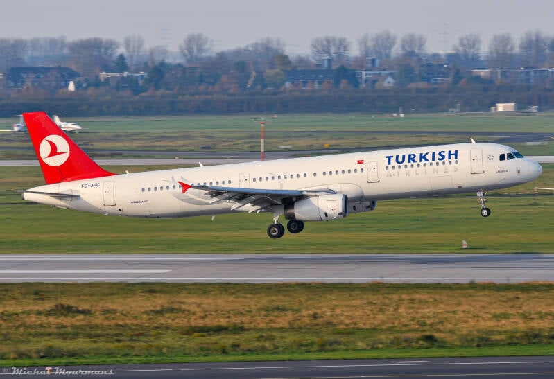 TC-JRC -- Airbus A321 -- Turkish Airlines
