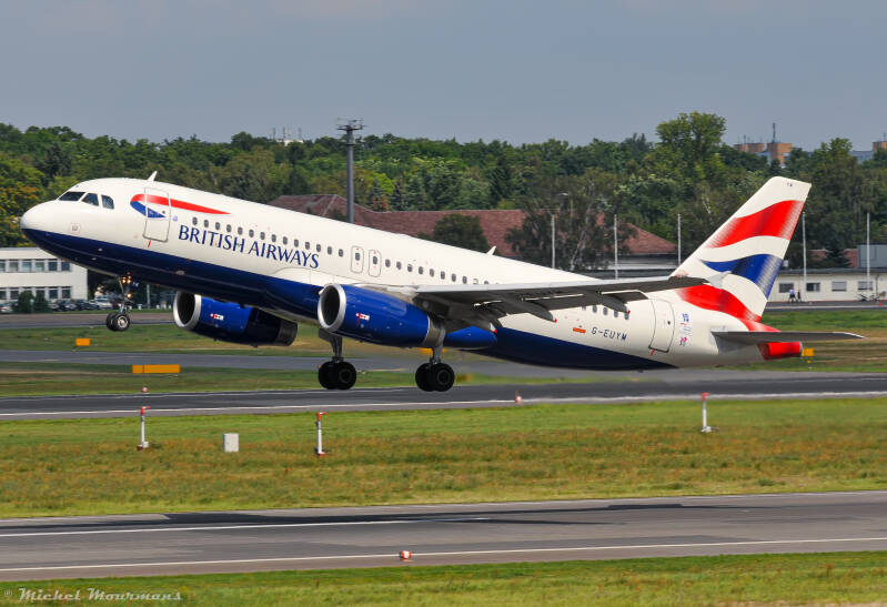 G-EUYM -- Airbus A320 -- British Airways