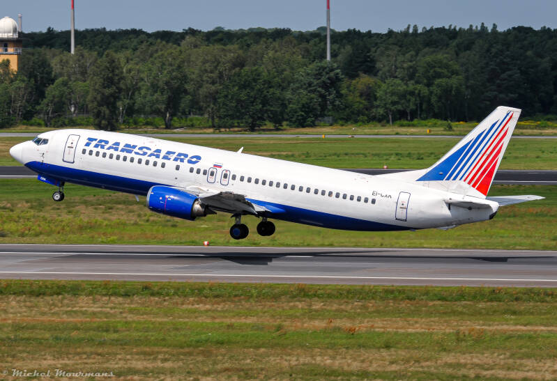 EI-CXK -- Boeing 737-400 -- Transaero