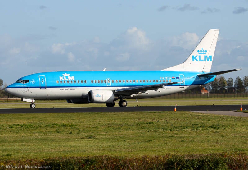 PH-BTH -- Boeing 737-300 -- KLM