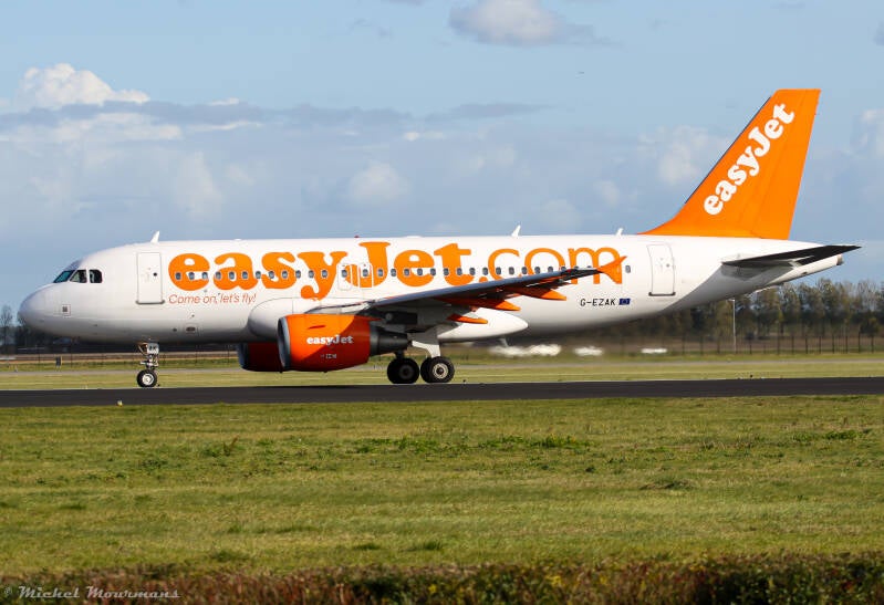 G-EZAK -- Airbus A319 -- EasyJet