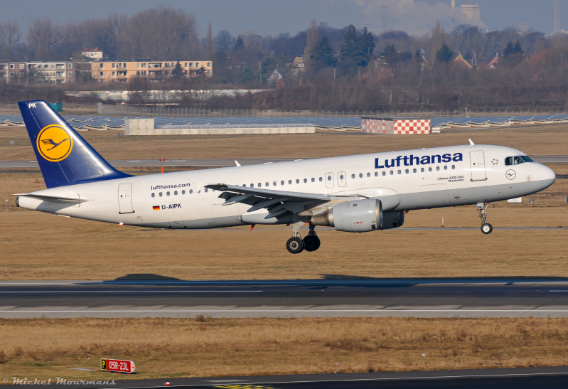 D-AIPK -- Airbus A320 -- Lufthansa