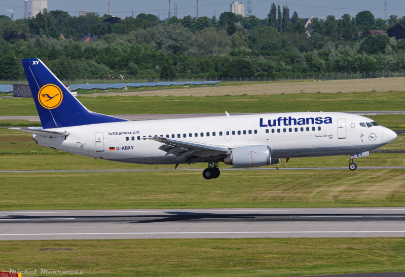 D-ABXY -- Boeing 737-300 -- Lufthansa