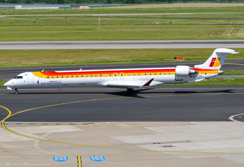 EC-LPN -- Bombardier CRJ-1000 -- Air Nostrum (Iberia)