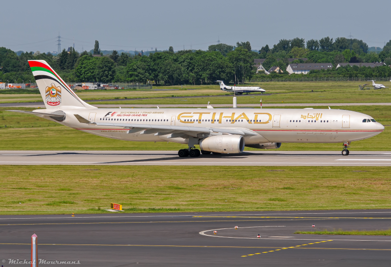 A6-AFF -- Airbus A330-300 -- Etihad Airways