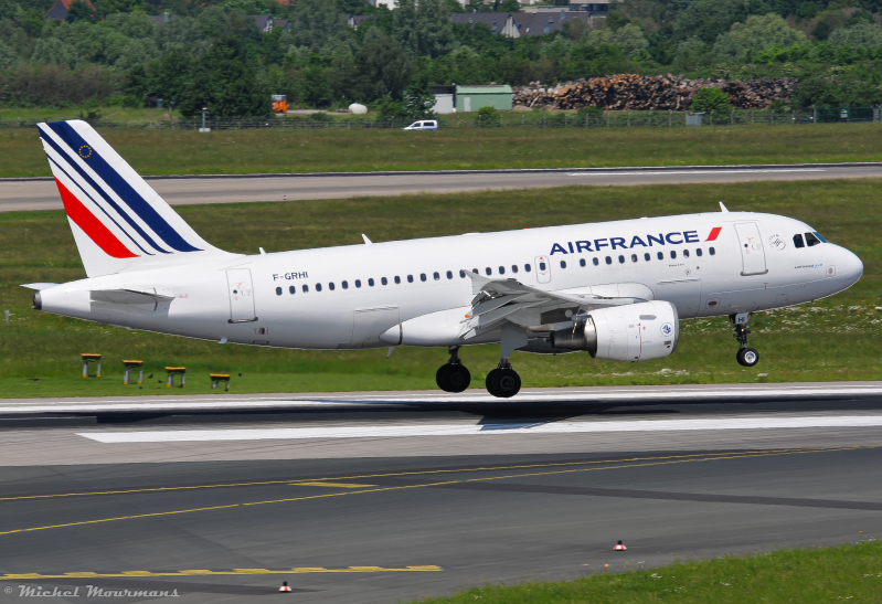F-GRHI -- Airbus A319 -- Air France