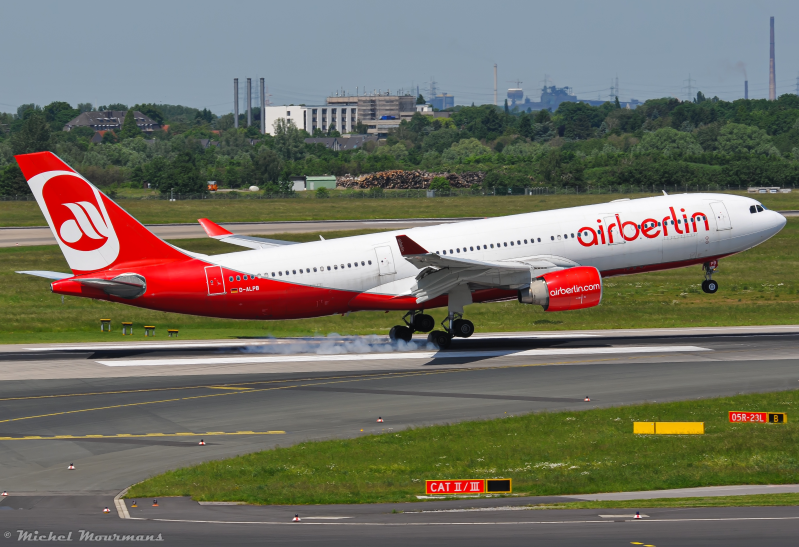 D-ALPB -- Airbus A330-200 -- Air Berlin