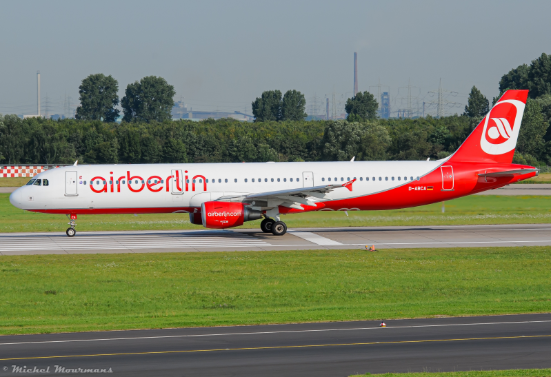 D-ABCA -- Airbus A321 -- Air Berlin