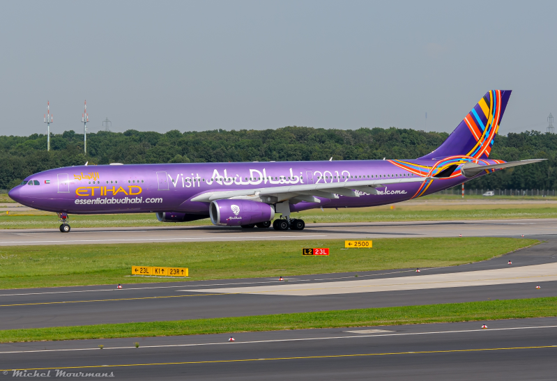 A6-AFA -- Airbus A330-300 -- Etihad Airways