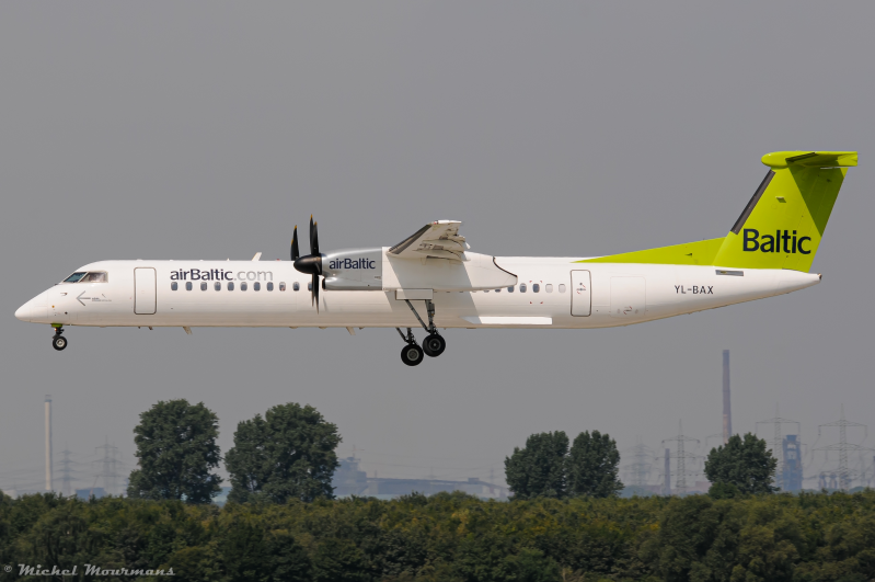YL-BAX -- Bombardier Dash 8-Q400 -- Air Baltic