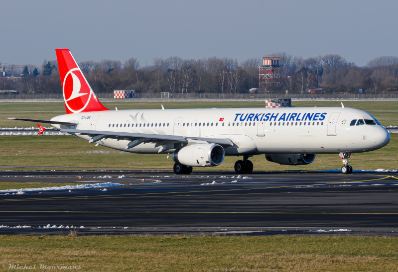 TC-JSE -- Airbus A321 -- Turkish Airlines