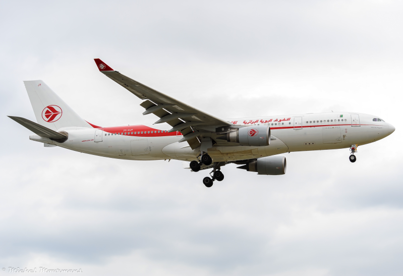 7T-VJY -- Airbus A330-200 -- Air Algerie