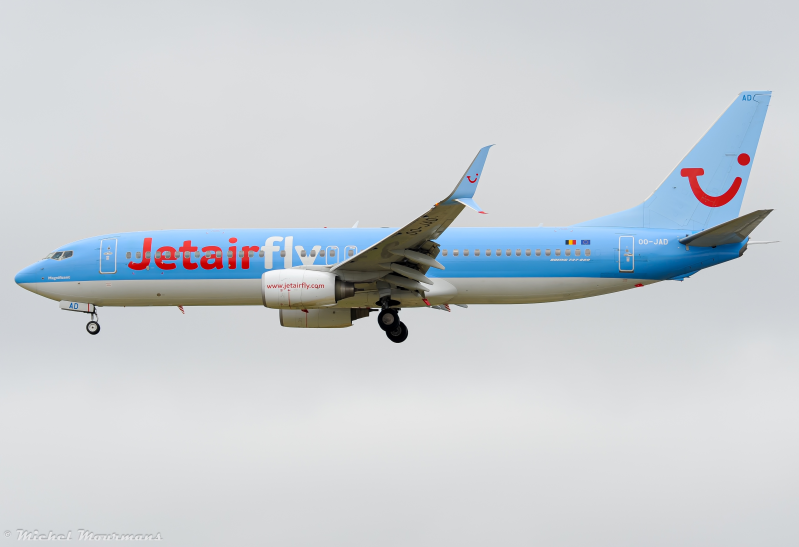 OO-JAD -- Boeing 737-800 -- Jetairfly