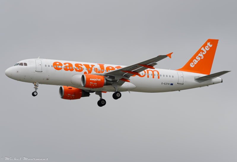 G-EZTK -- Airbus A320 -- EasyJet