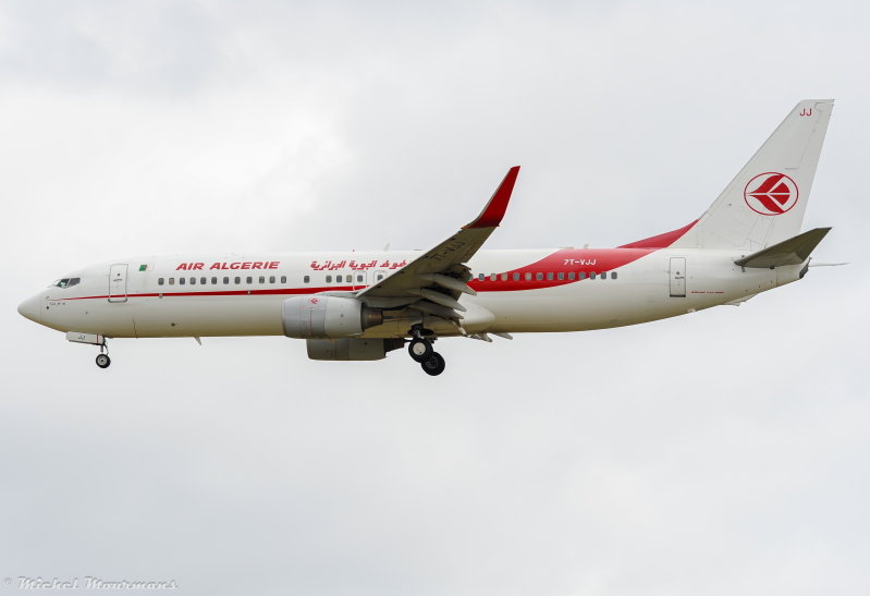 7T-VJJ -- Boeing 737-800 -- Air Algerie