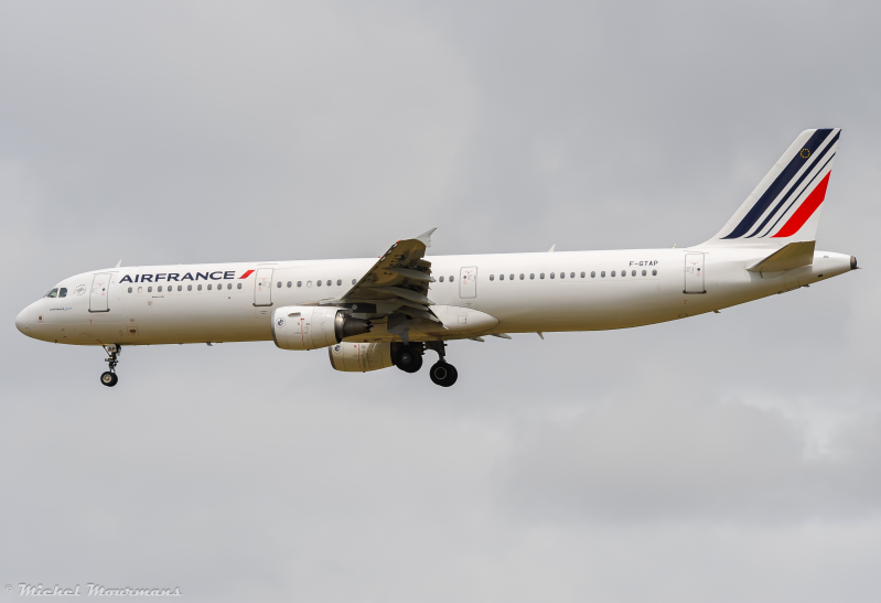 F-GTAP -- Airbus A321 -- Air France