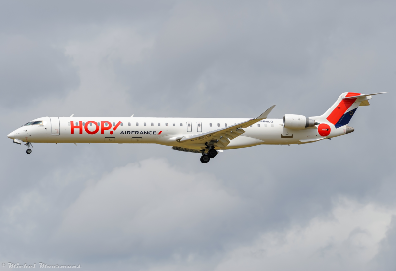 F-HMLO -- Bombardier CRJ-1000 -- Air France - HOP!