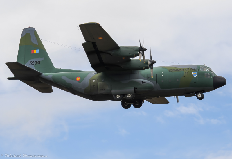 5930 -- Lockheed C-130B Hercules -- Romanian Air Force