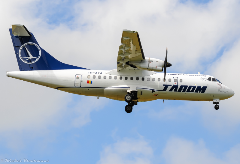 YR-ATA -- ATR 42-500 -- TAROM