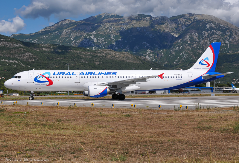 VQ-BKG -- Airbus A321 -- Ural Airlines