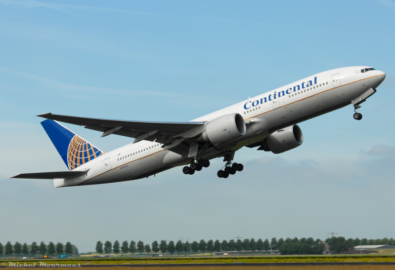 N78003 -- Boeing 777-200ER -- Continental Airlines