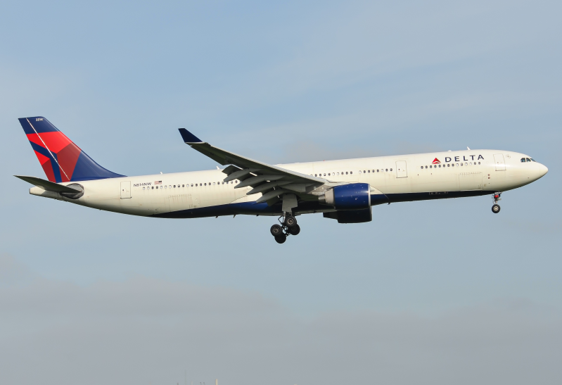 N814NW -- Airbus A330-300 -- Delta Air Lines