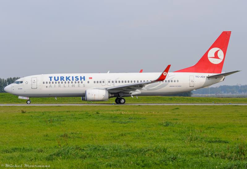 TC-JGV -- Boeing 737-800 -- Turkish Airlines